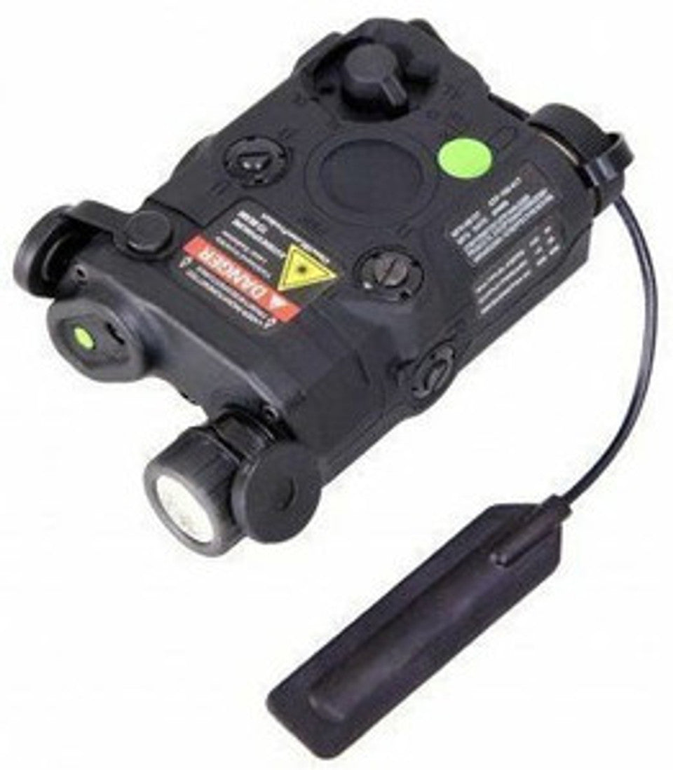 PEQ 15 Laser & Flashlight